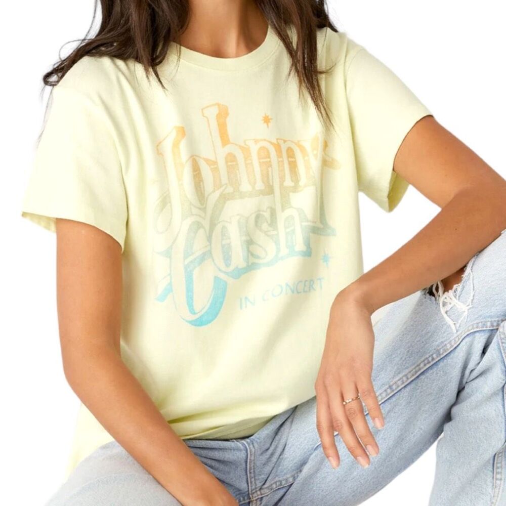 New! Daydreamer Womens Johnny Cash A Thing Called Love Tour Tee Yellow Small NWT